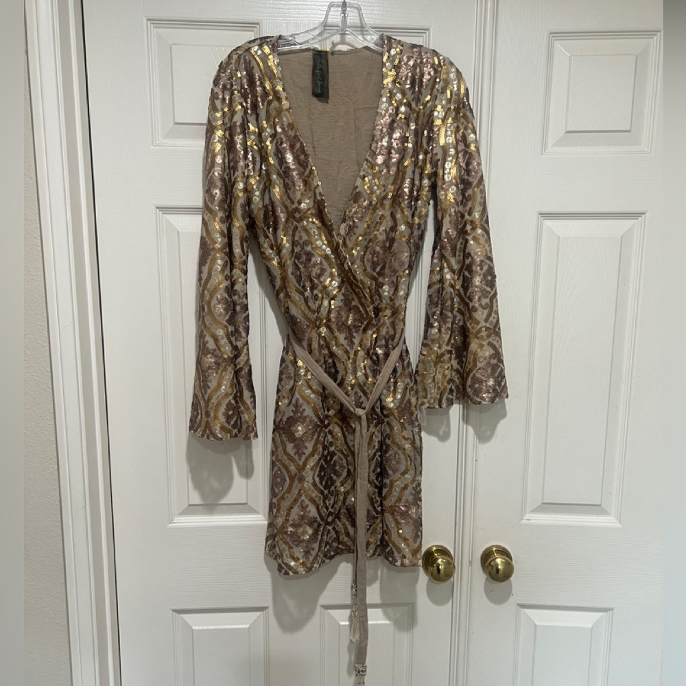 Aratta Silent Journey Women’s Sequins Brown‎ Wrap Flare Sleeves cocktail …
